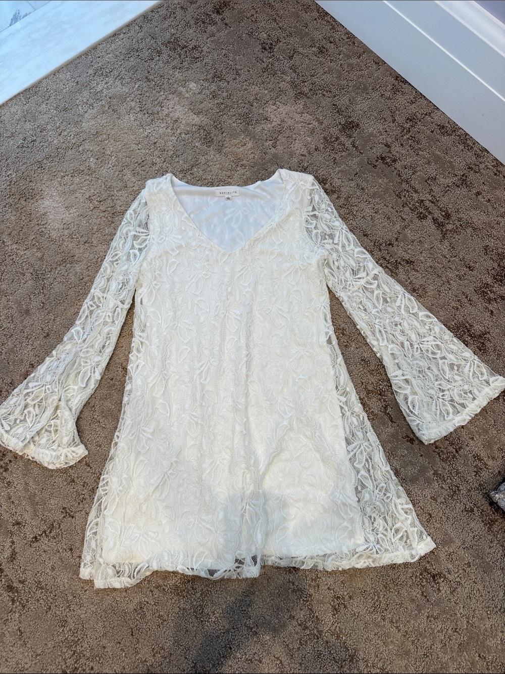 Socialite Ivory Lace V-Neck Bell Sleeve Dress